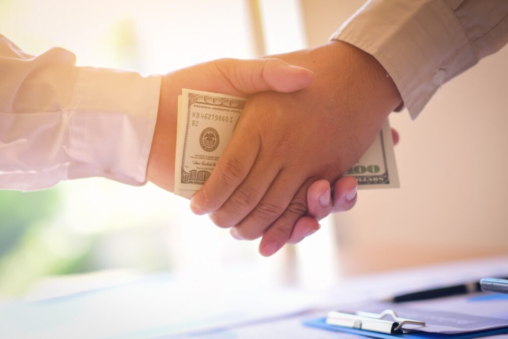 Why Bank Guarantees and SBLCs Are Essential for International Trade